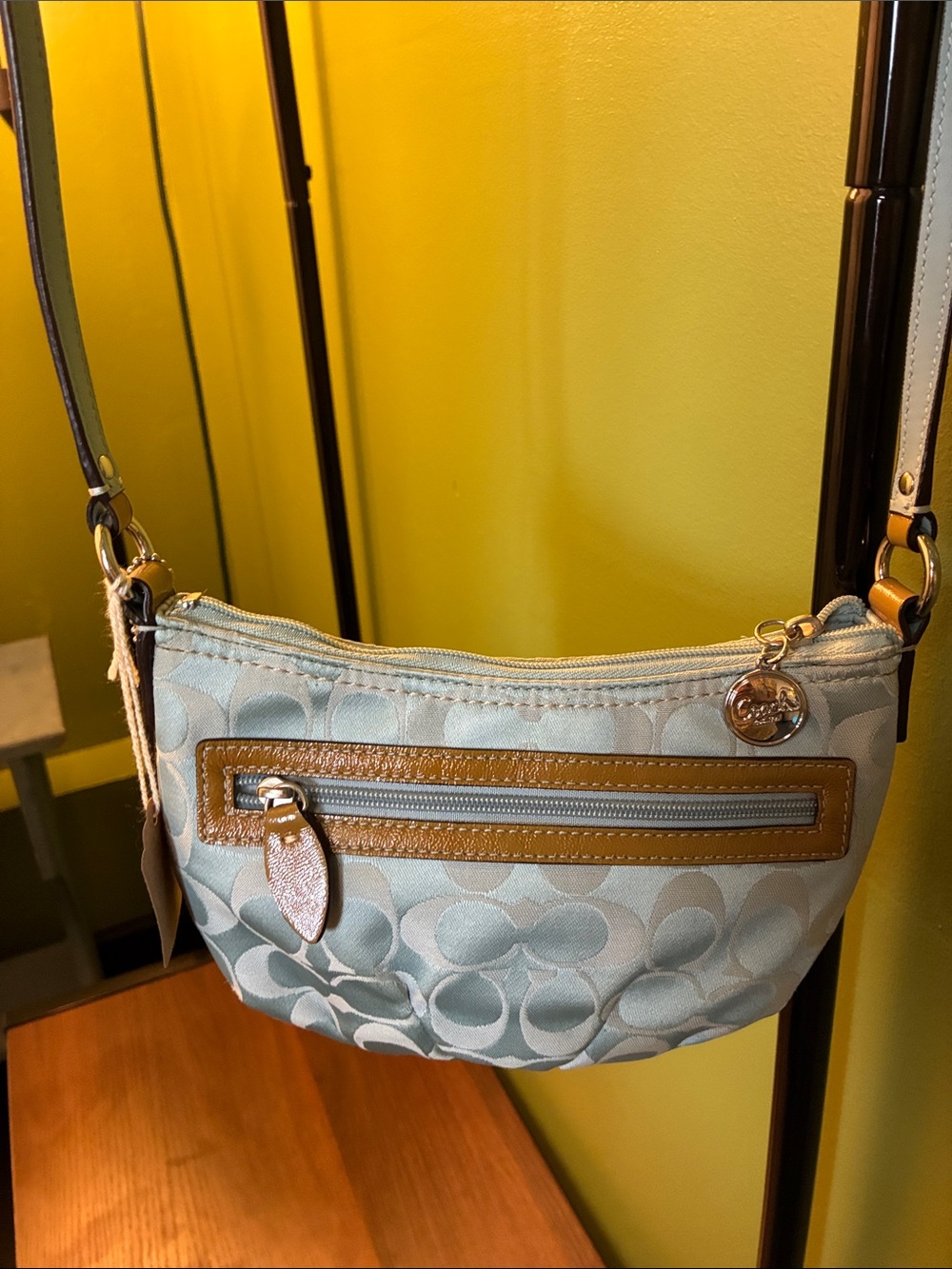 Coach crossbody light blue